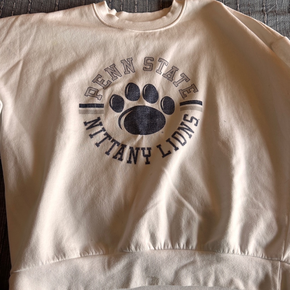 Penn State Nittany Lions Cream Sweatshirt